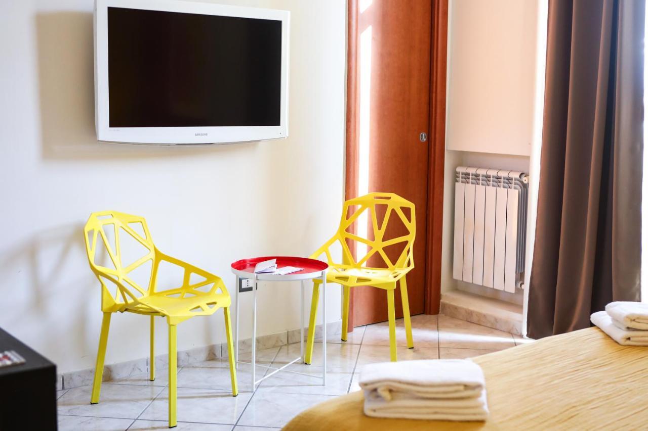 ナポリ Materdays 24 Bed & Breakfast エクステリア 写真