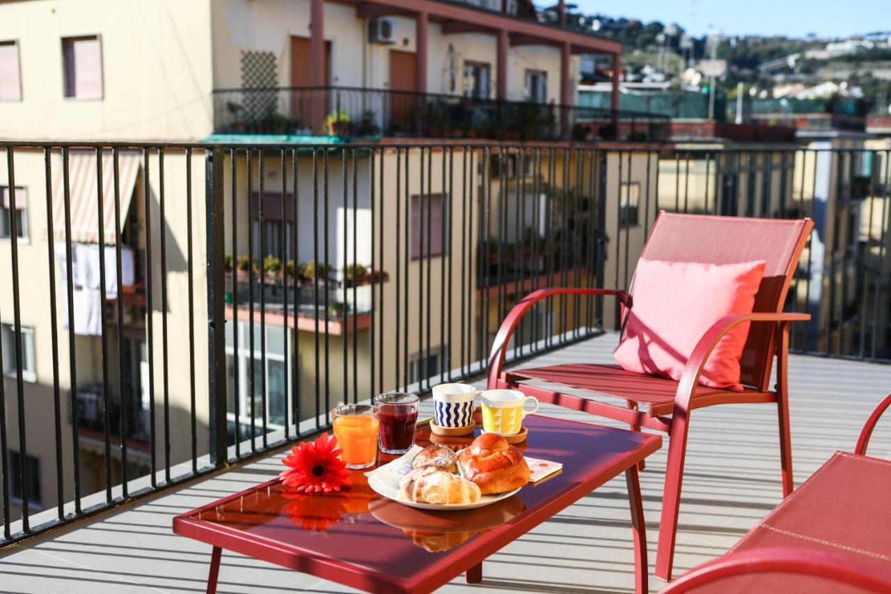 ナポリ Materdays 24 Bed & Breakfast エクステリア 写真